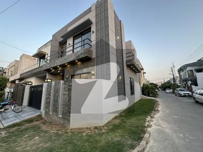 5 Marla Slightly Used House Available for sale in State Life Housing Society