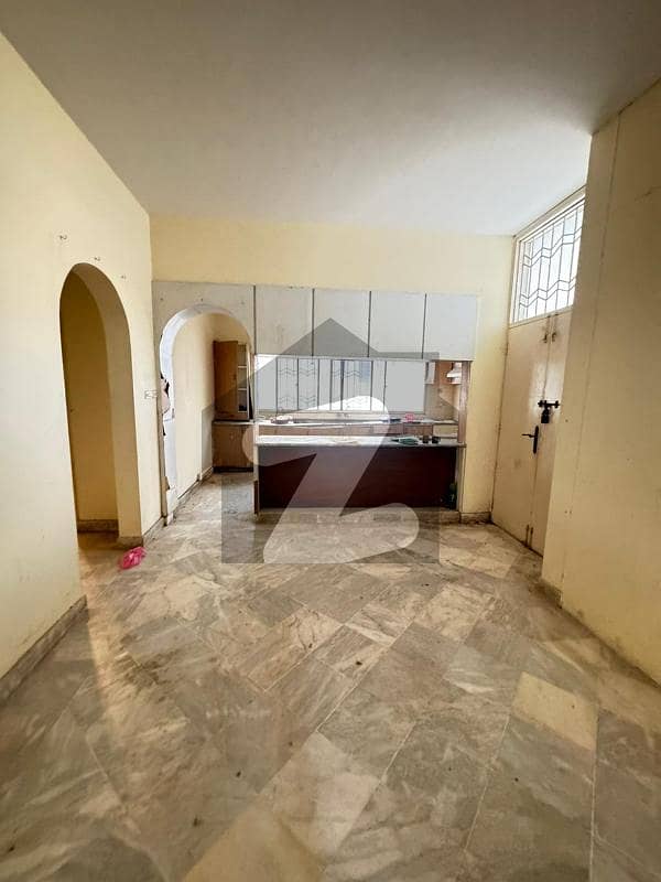 Clifton 1000 Yards Bungalow For Rent Clifton 1000 Yards Bungalow For Rent