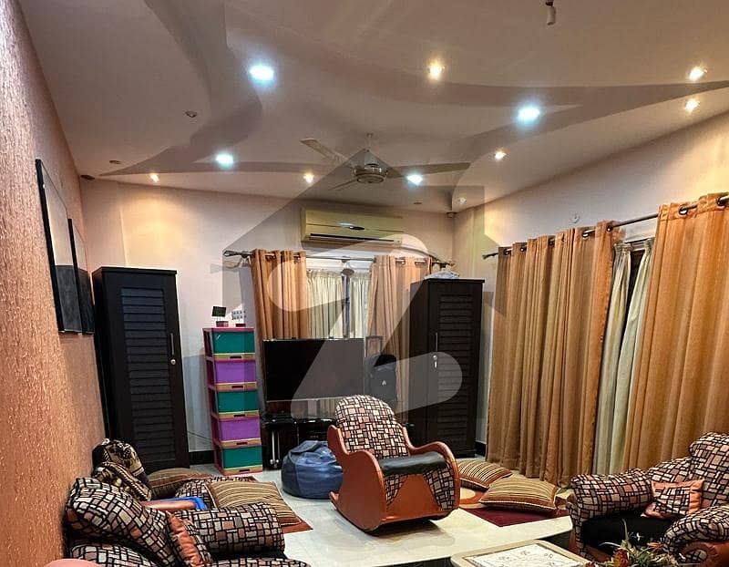 3 Bed Drawing lounge Ground Floor Apartment for Sale in Tipu Sultan Road 3 Bed Drawing lounge Ground Floor Apartment for Sale in Tipu Sultan Road