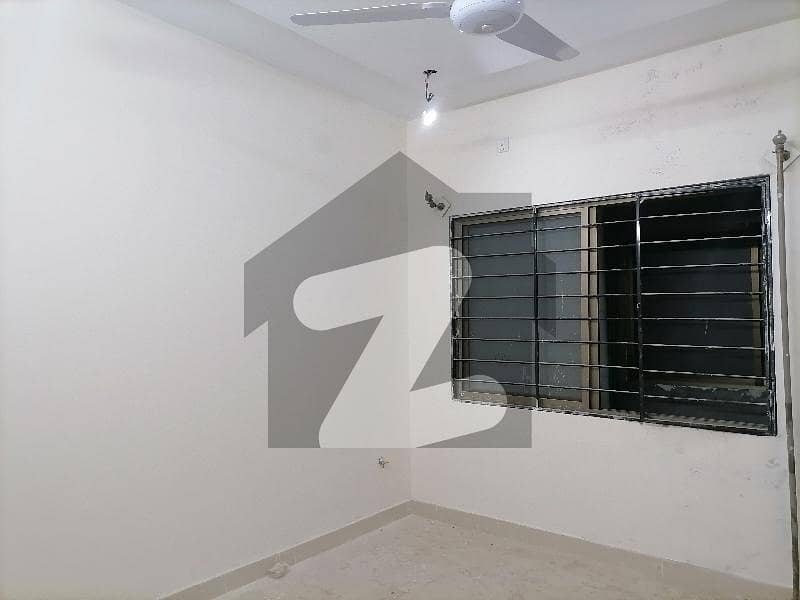 650 Square Feet Flat In Soan Garden Is Available 650 Square Feet Flat In Soan Garden Is Available
