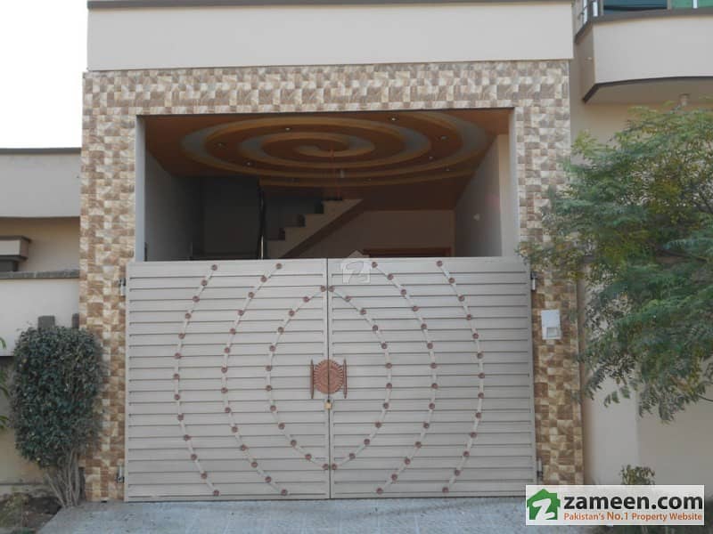 Beautiful House For Sale In Rehman Garden