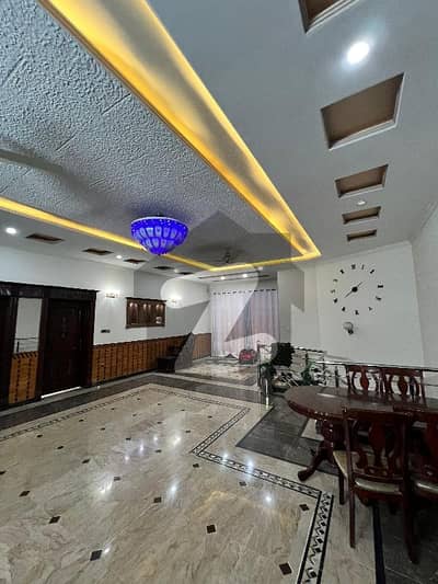 حیات آباد فیز 4 - پی2 حیات آباد فیز 4,حیات آباد,پشاور میں 10 کمروں کا 10 مرلہ مکان 1.8 لاکھ میں کرایہ پر دستیاب ہے۔ حیات آباد فیز 4 - پی2 حیات آباد فیز 4,حیات آباد,پشاور میں 10 کمروں کا 10 مرلہ مکان 1.8 لاکھ میں کرایہ پر دستیاب ہے۔
