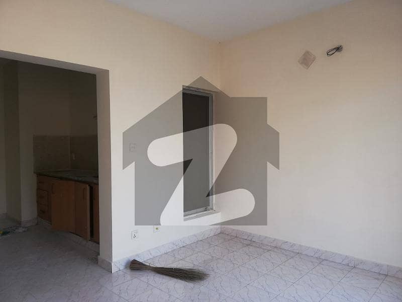 3 Marla Facing Park Upper Portion For Rent Near Pine Avenue & Khayaban E Amin 3 Marla Facing Park Upper Portion For Rent Near Pine Avenue & Khayaban E Amin