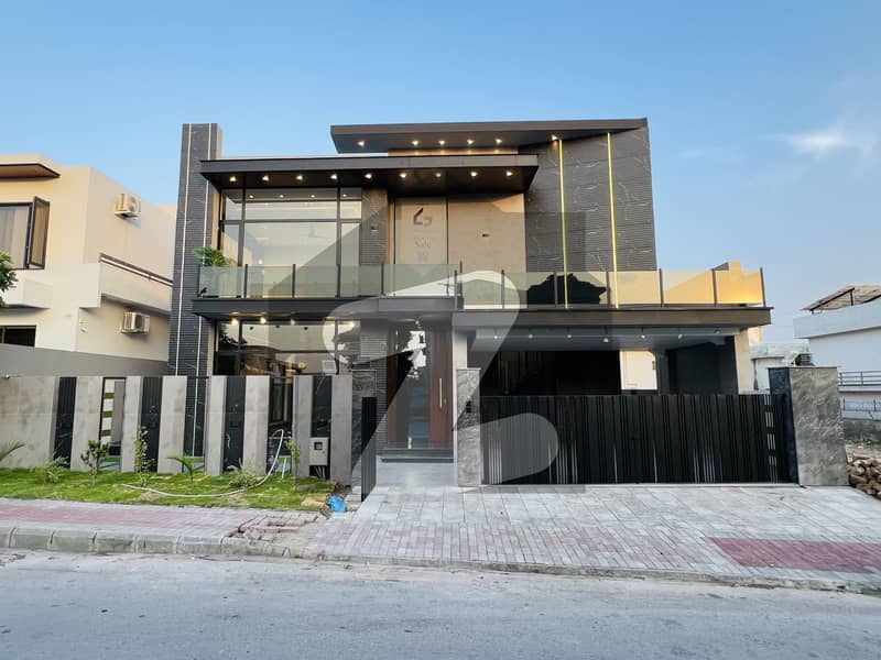 Marvelously Constructed Designer House With Great Aesthetic Sense . Marvelously Constructed Designer House With Great Aesthetic Sense .