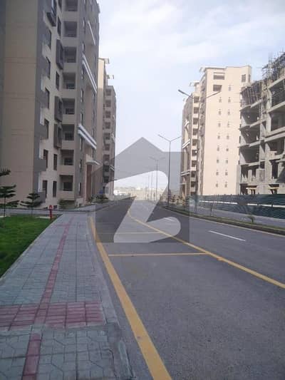 Askri hight 3dha phase 5 islamabad 3bedroom apratment for rent