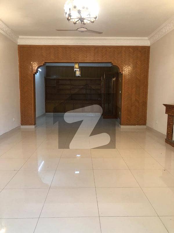 F10 Full House 5Bedroom For Rent F10 Full House 5Bedroom For Rent