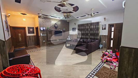 6.50 Marla Double Storey House For Rent Sialkot Road Fathomand Chowk