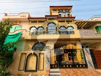 5 Marla House For Sale In The Perfect Location Of Central Park - Block A