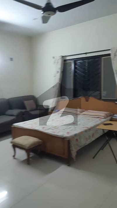 4 Bed DD Available Nice Condition High Rise Building Lift Car Parking Stand By Generator Nice Location In Nice Condition