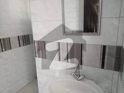 10 Marla upper Portion for rent in Central block Bahria Orchard phase 1 Lahore Defence raya 10 Marla upper Portion for rent in Central block Bahria Orchard phase 1 Lahore Defence raya