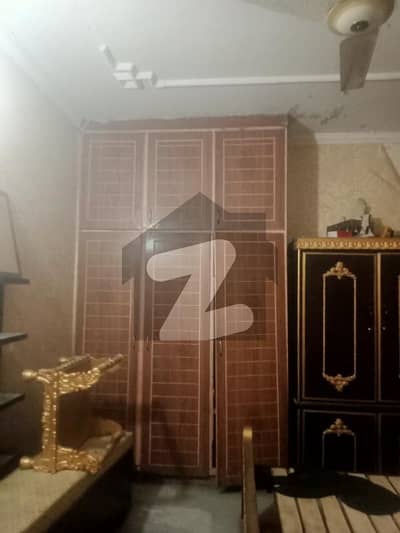 مرغزار آفیسرز کالونی لاہور میں 3 کمروں کا 3 مرلہ مکان 56.0 ہزار میں کرایہ پر دستیاب ہے۔