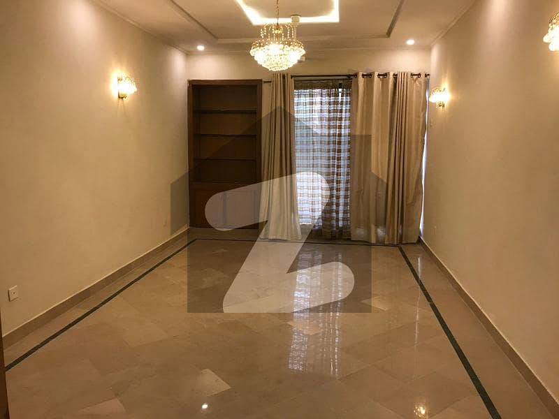 10 Marla Beautiful House In Soan Garden H Block Near ISB Highway 10 Marla Beautiful House In Soan Garden H Block Near ISB Highway