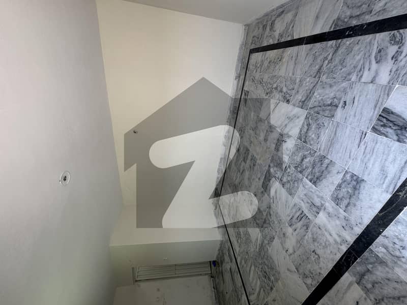 32 