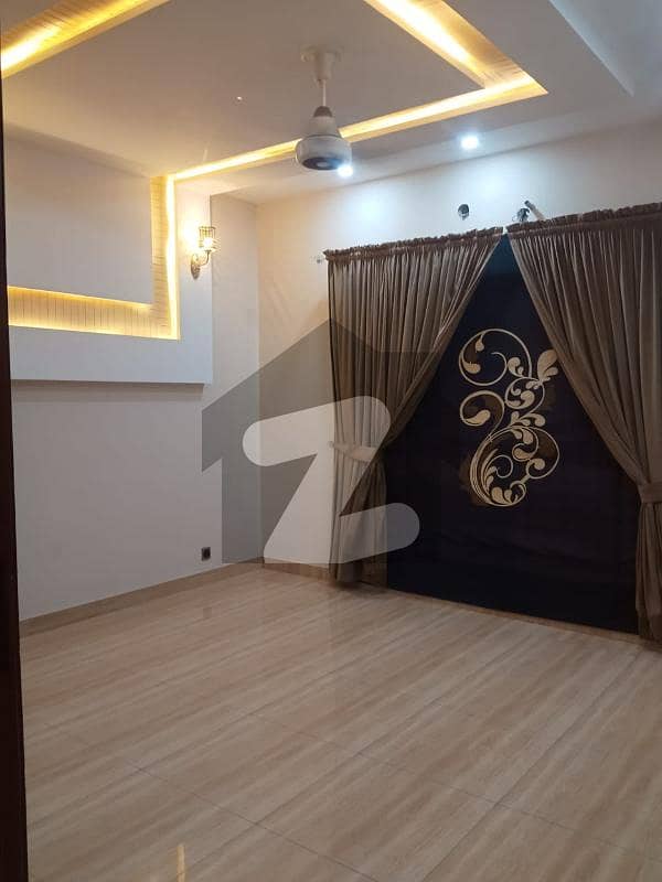 10 Marla Upper Portion Available For Rent 10 Marla Upper Portion Available For Rent
