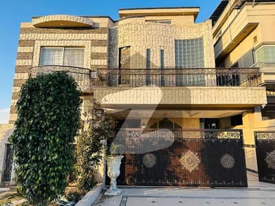 14 Marla Ground portion Luxury Furnished Available for Rent in Bahria town phase 8