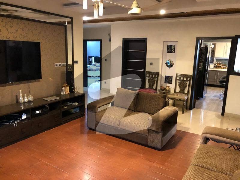 ONE KANALSUPERB LUSH CONDITION HOUSE AVAILABE FOR SALE ONE KANALSUPERB LUSH CONDITION HOUSE AVAILABE FOR SALE