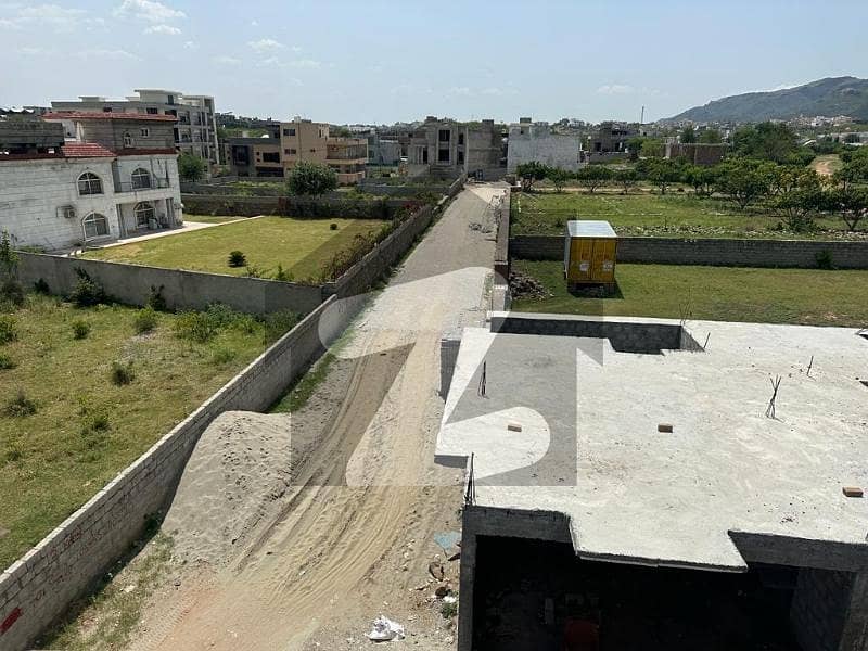 Residential Plot Of 25 Marla Is Available In Contemporary Neighborhood ...