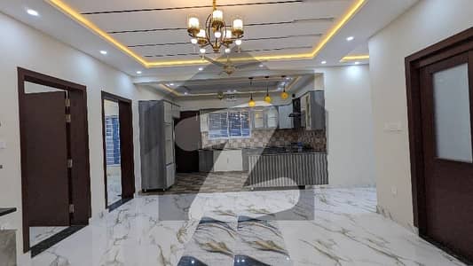 10 Marla Brand New Luxury House For Sale In Top City 1