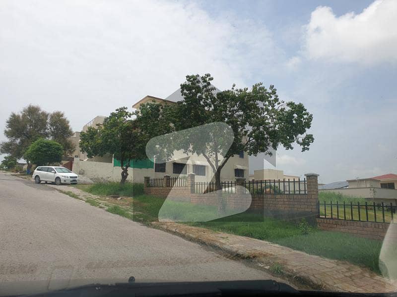 Fabulous Location, Sir Syed Boulevard , 1 Kanal Plot