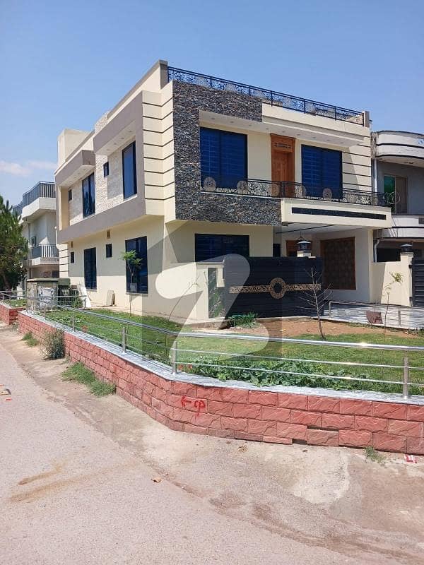 30x60 Double Rod Corner Brand New Modern Luxury House For Sale in G-13 Islamabad