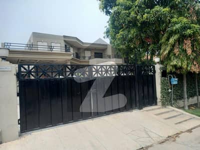 2 Kanal Used Modern Design Most Beautiful Bungalow For Sale At Prime Location Of Dha Lahore 2 Kanal Used Modern Design Most Beautiful Bungalow For Sale At Prime Location Of Dha Lahore