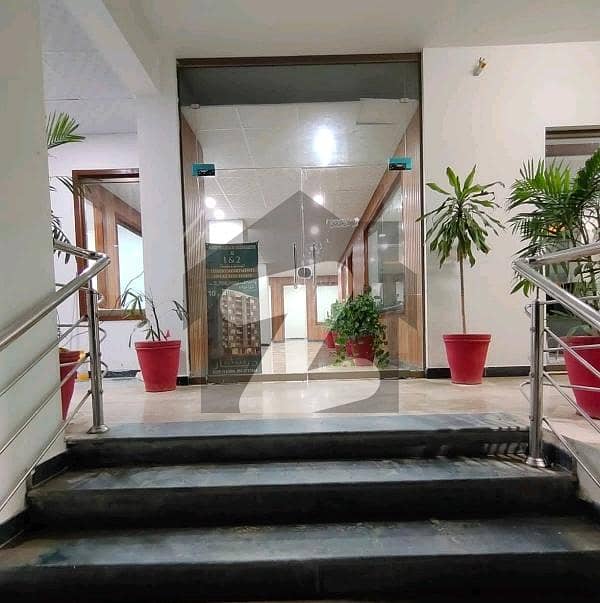 ایچ ۔ 13 اسلام آباد میں 12 مرلہ عمارت 7.0 کروڑ میں برائے فروخت۔ ایچ ۔ 13 اسلام آباد میں 12 مرلہ عمارت 7.0 کروڑ میں برائے فروخت۔