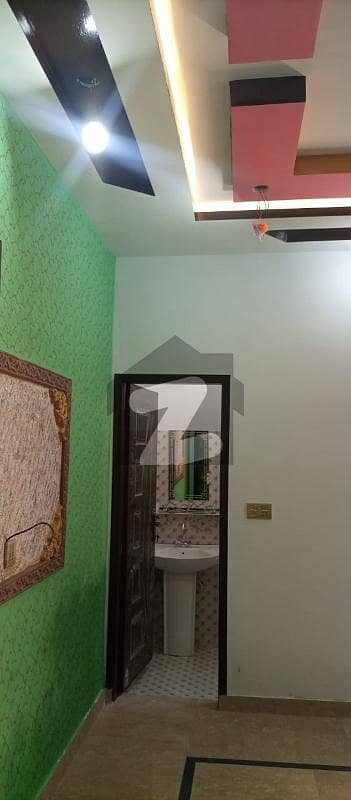 مرغزار آفیسرز کالونی لاہور میں 3 کمروں کا 3 مرلہ مکان 98.0 لاکھ میں برائے فروخت۔