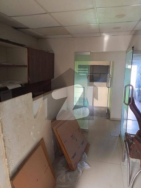 OFFICE AVAILABLE FOR RENT OFFICE AVAILABLE FOR RENT
