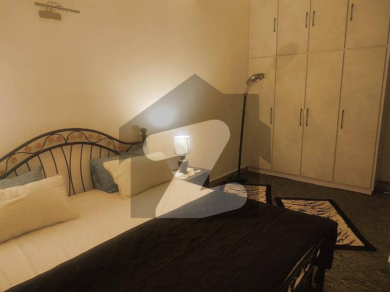 1 bed DHA daily bases only family 1 bed DHA daily bases only family