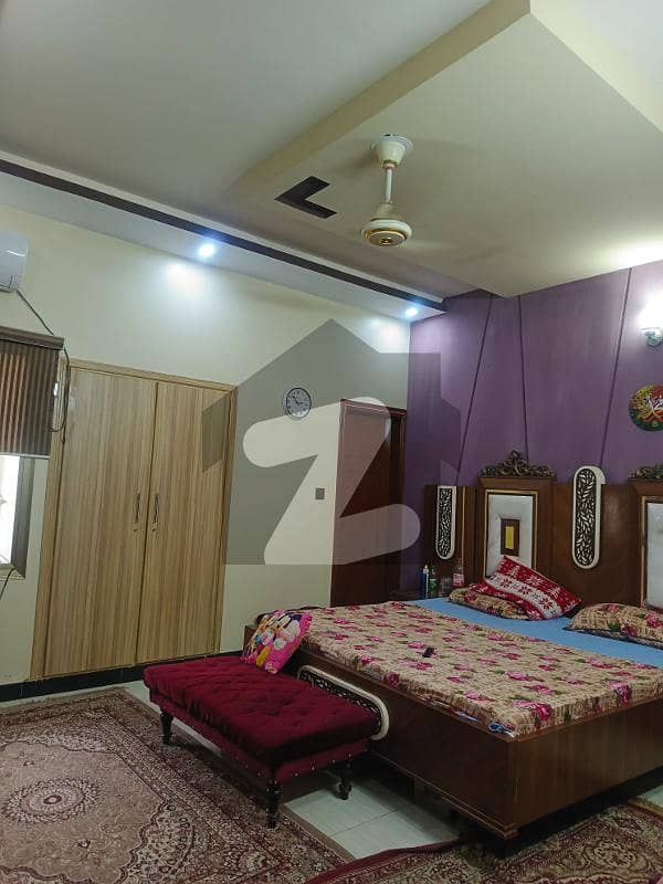 FOR SALE HOUSE 200 SQ YD