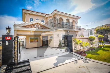 01 KANAL HOUSE WITH FULL BASEMENT CINEMA & SWIMMING POOL FOR SALE 01 KANAL HOUSE WITH FULL BASEMENT CINEMA & SWIMMING POOL FOR SALE