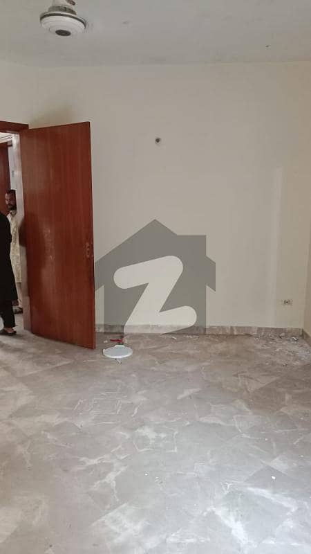 1 Kanal Facing Park Full House For Rent In Nawab Town Near Thokar For Office