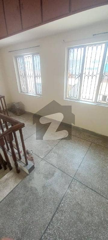 Upper portion available for rent in G 10/4 Defence raya Upper portion available for rent in G 10/4 Defence raya