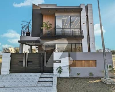 5 Marla Ultra Modern Brand New House For Rent In DHA 9 Town Lahore