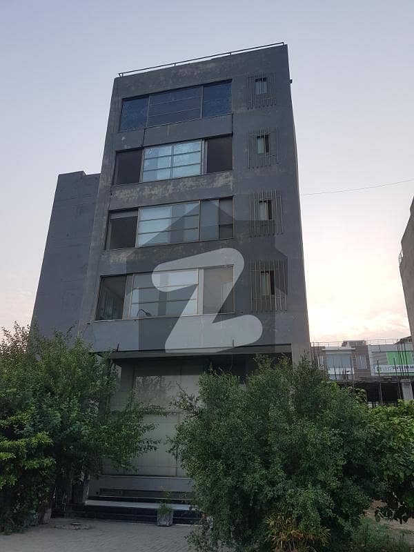 4 MARLA COMMERCIAL FULL BULDING AVAILBL FOR RENT FOR BANKS AND MULTINATIONAL COMPNY 4 MARLA COMMERCIAL FULL BULDING AVAILBL FOR RENT FOR BANKS AND MULTINATIONAL COMPNY