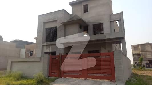 Grey Structure 10 Marla House Available In Citi Housing Society For sale