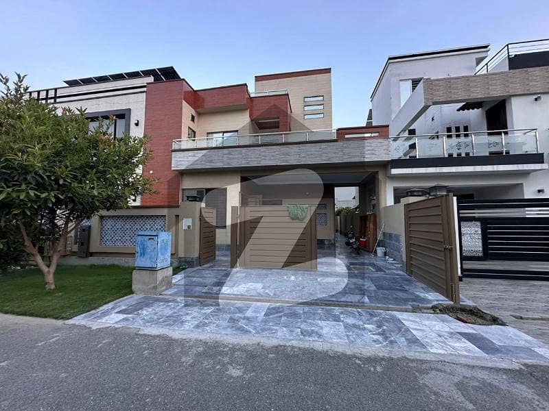 10 Marla House For Sale In DHA Rahbar VIP Location Price Nogetibal Gas Available