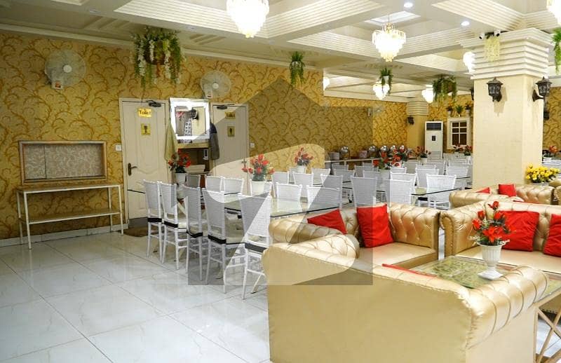 Prime Location rent The Ideally Located Hall For An Incredible Price Of