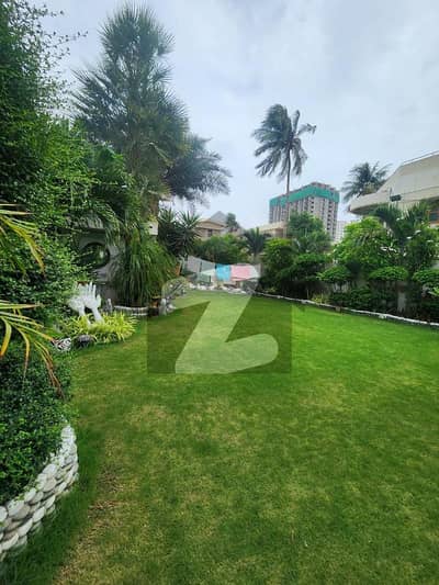 1800 Sq. Yds. Well Maintained Bungalow For Sale At Prime Location Of Al Hamra Society, Tipu Sultan