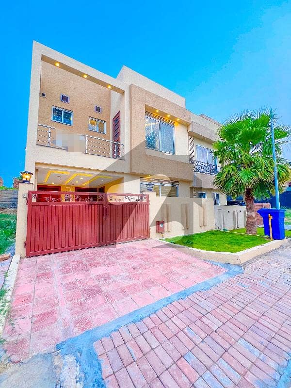 5 Marla Brand New House For Sale