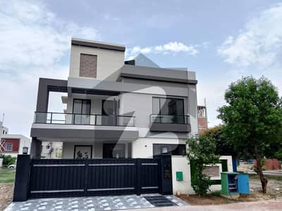 10 Marla Residential Brand New Luxury House For Sale In Talha Block ...