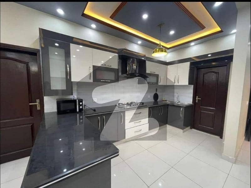 Clifton 3 Bedroom Apartment For Rent