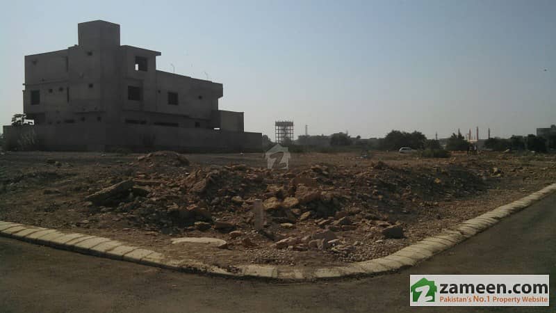 700 Sq. Yards Corner Plot Is Available For Sale At Gulshan-e-iqbal Block 10-A