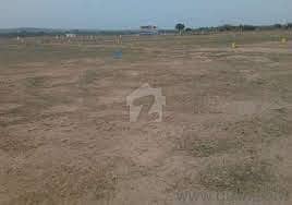 C block 50*90( 1 kinal)  plot for sale Top City