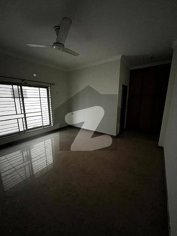 1 Kanal House Facing Park House Available For Rent In Overseas A Bahria Town Lahore 1 Kanal House Facing Park House Available For Rent In Overseas A Bahria Town Lahore