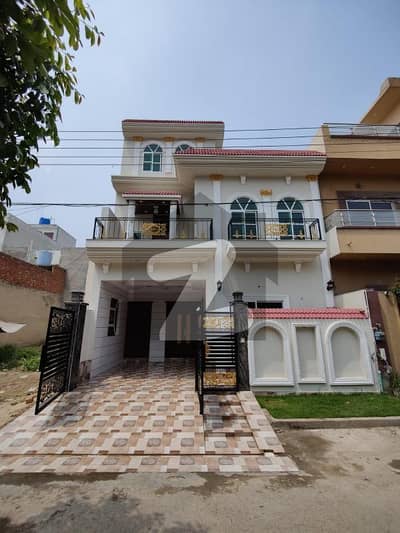 Beautiful House Available For Sale Beautiful House Available For Sale