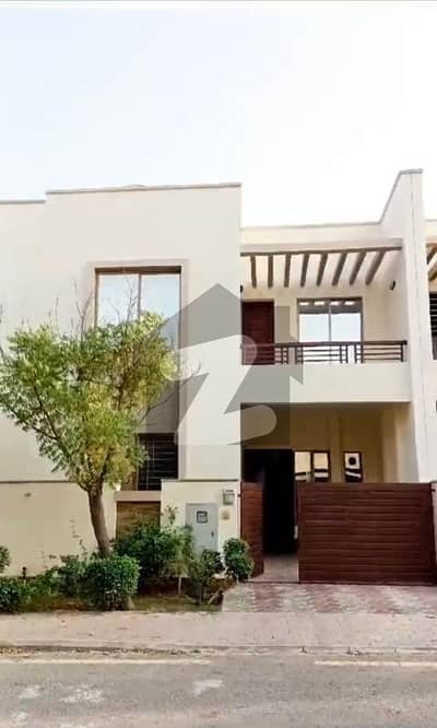 بحریہ ٹاؤن - پریسنٹ 11 بحریہ ٹاؤن کراچی,کراچی میں 3 کمروں کا 8 مرلہ مکان 1.72 کروڑ میں برائے فروخت۔