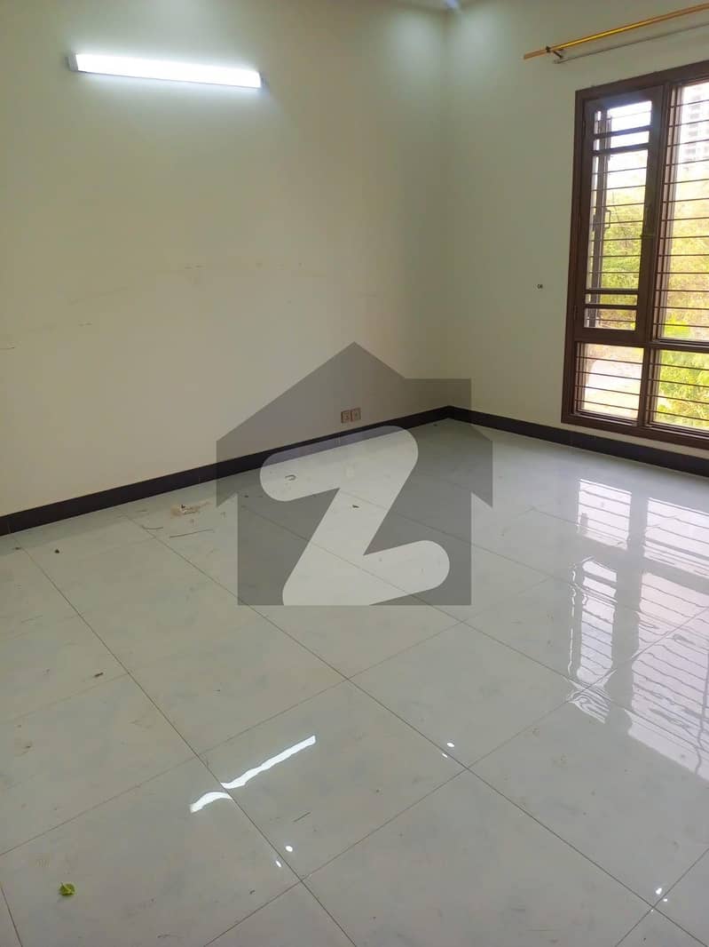 150 Yards Bungalow Is Available For Rent