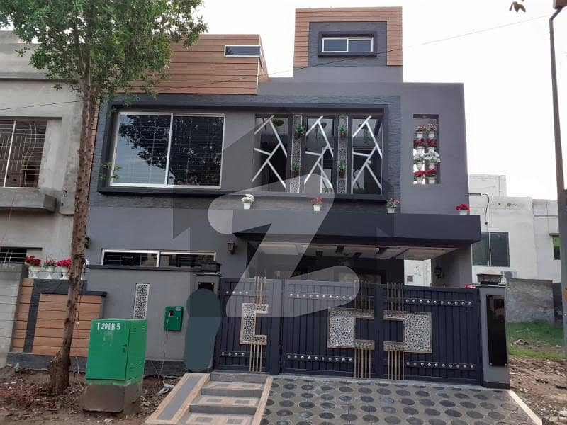 8 Marla Brand New House For Rent In Usman Block Sector B Bahria Town Lahore 8 Marla Brand New House For Rent In Usman Block Sector B Bahria Town Lahore