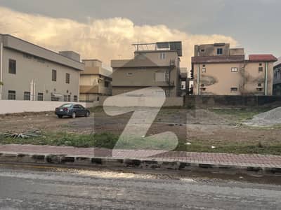 بحریہ ٹاؤن فیز 2 بحریہ ٹاؤن راولپنڈی,راولپنڈی میں 1 کنال رہائشی پلاٹ 3.4 کروڑ میں برائے فروخت۔